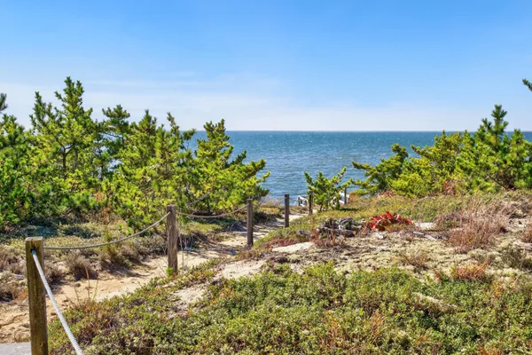 $3,775,000 | 344 King Phillip Road, Wellfleet, MA 02667