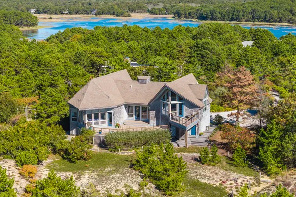 $3,775,000 | 344 King Phillip Road, Wellfleet, MA 02667