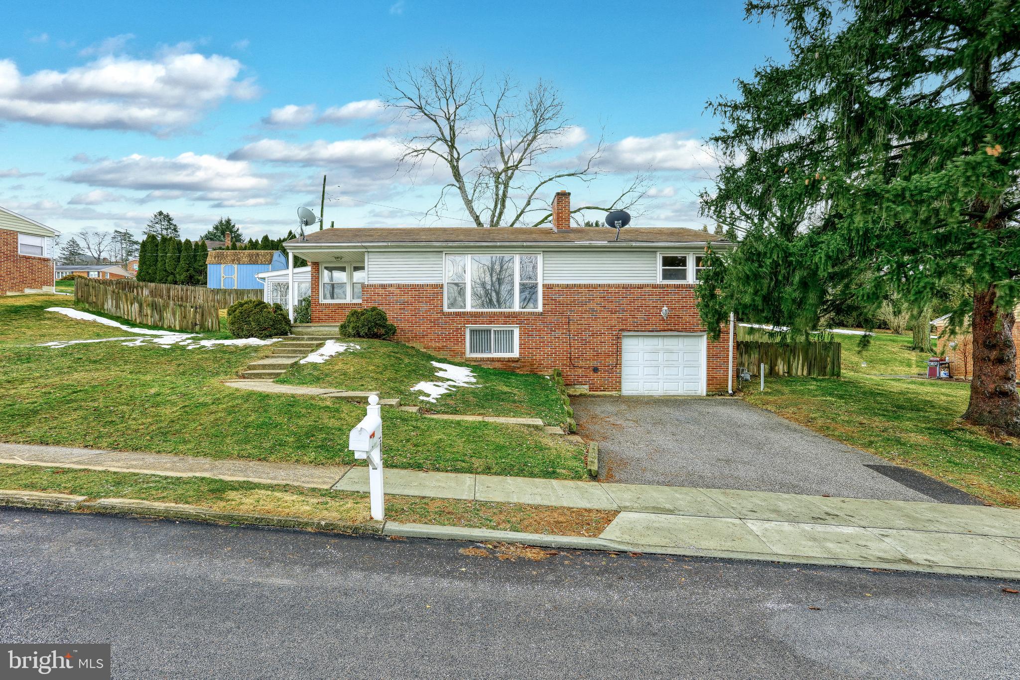 2478 Wharton Road York, PA 17402 - Photo 2 of 45 Gallery Image 2