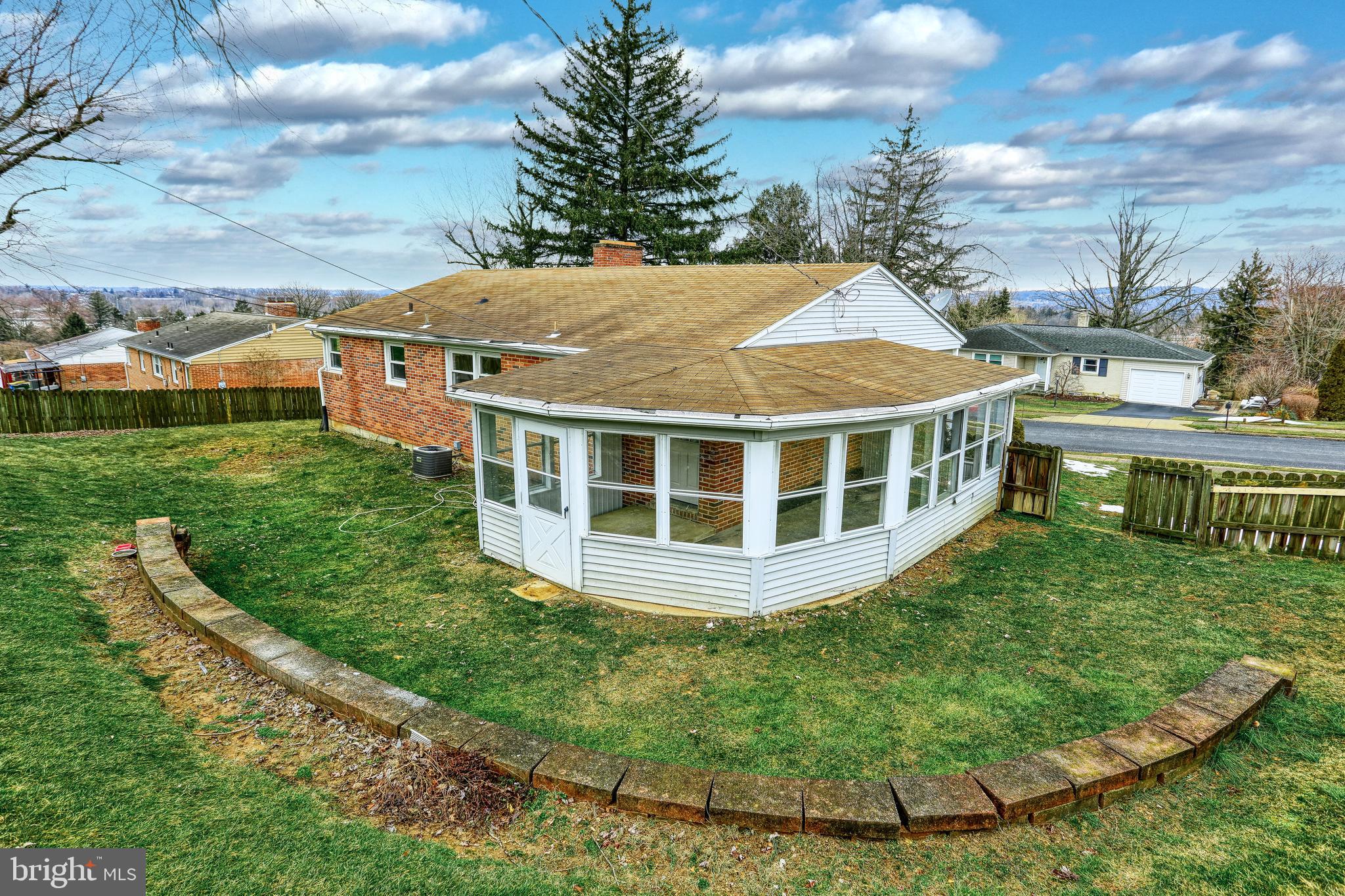 2478 Wharton Road York, PA 17402 - Photo 5 of 45 Gallery Image 5