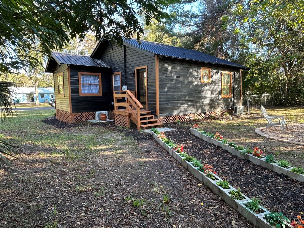 601 West Dampier Street Inverness, FL 34450 - Photo 27 of 33