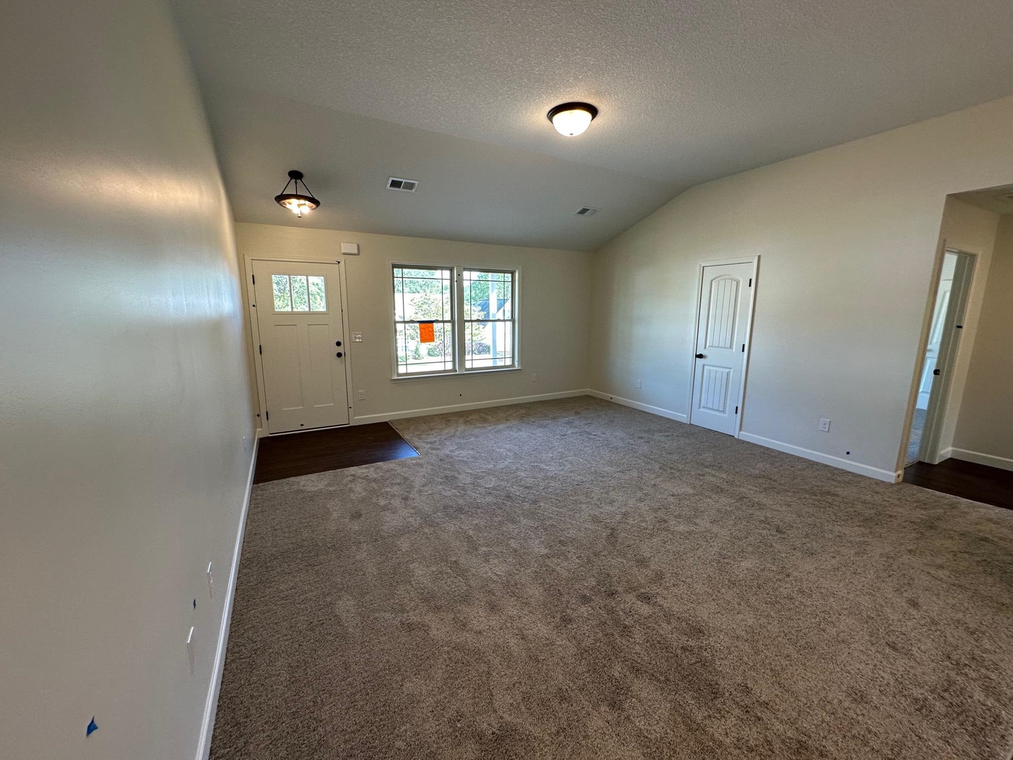 1343 Martin Road Spartanburg, SC 29301 - Photo 3 of 10