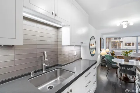 $1,149,000 | 2200 Sacramento Street, Unit 205, San Francisco, CA 94115