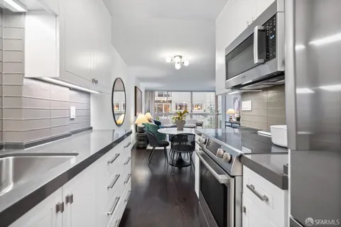 $1,149,000 | 2200 Sacramento Street, Unit 205, San Francisco, CA 94115