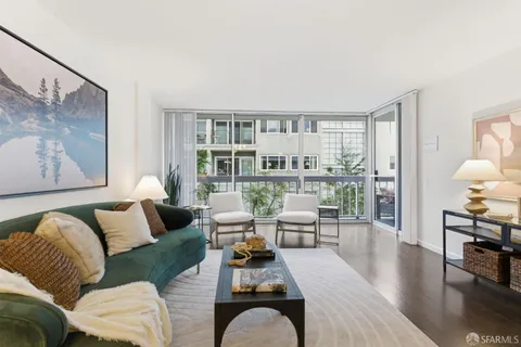 $1,149,000 | 2200 Sacramento Street, Unit 205, San Francisco, CA 94115