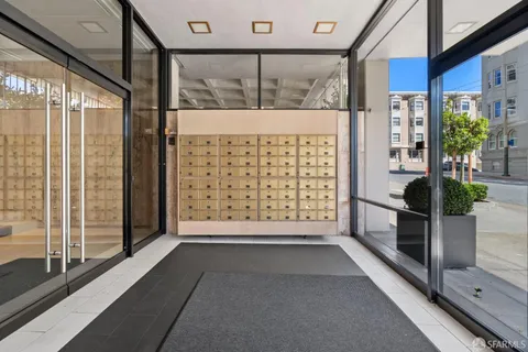 $1,149,000 | 2200 Sacramento Street, Unit 205, San Francisco, CA 94115