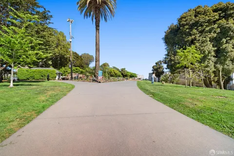 $1,149,000 | 2200 Sacramento Street, Unit 205, San Francisco, CA 94115