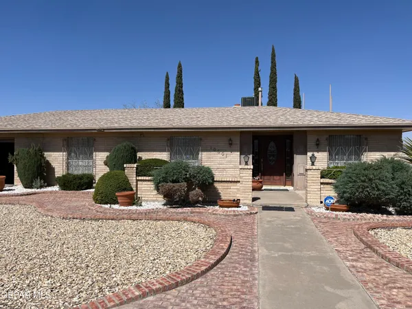$394,950 | 10601 Causeway Drive, El Paso, TX 79935