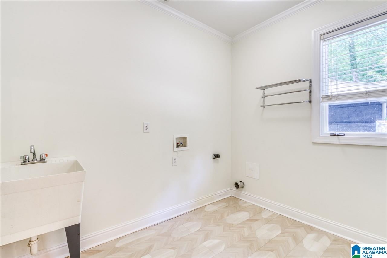 24 Woodhill Road Birmingham, AL 35213 - Photo 28 of 49