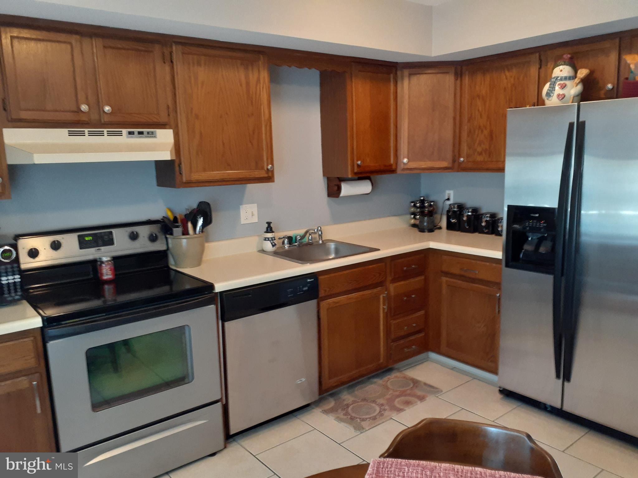 75 Azalea Way Reading, PA 19606 - Photo 5 of 26 Gallery Image 5