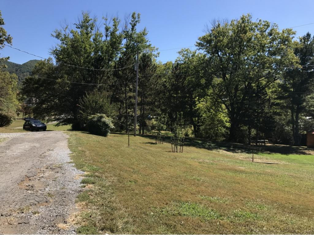 3776 Cherokee Road Jonesborough, TN 37659 - Photo 2 of 20 Photo 2