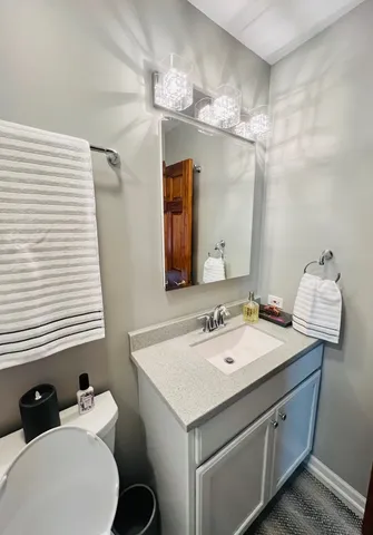 $314,000 | 2S547 Continental Drive, Warrenville, IL 60555