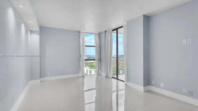 $3,000 | 20301 West Country Club Drive, Unit 2622, Aventura, FL 33180