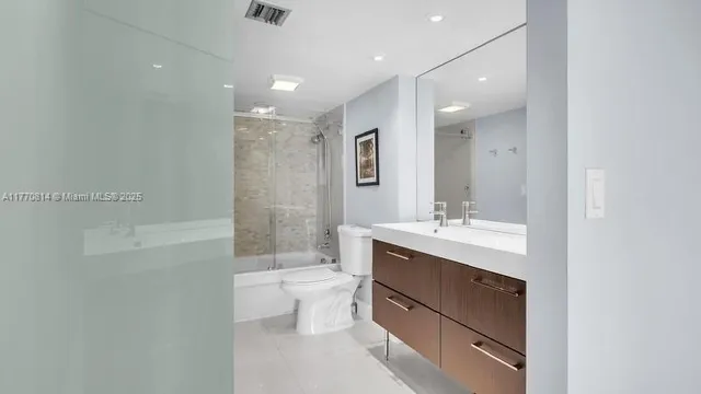 $3,000 | 20301 West Country Club Drive, Unit 2622, Aventura, FL 33180