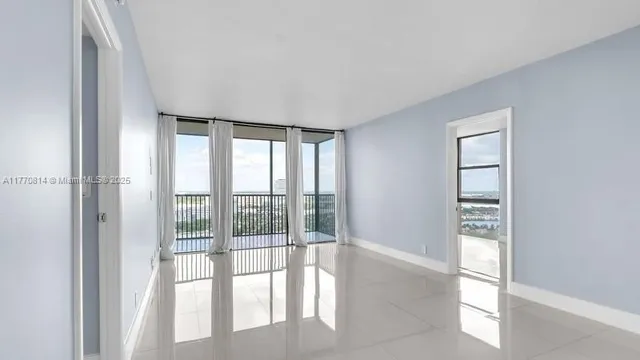 $3,000 | 20301 West Country Club Drive, Unit 2622, Aventura, FL 33180