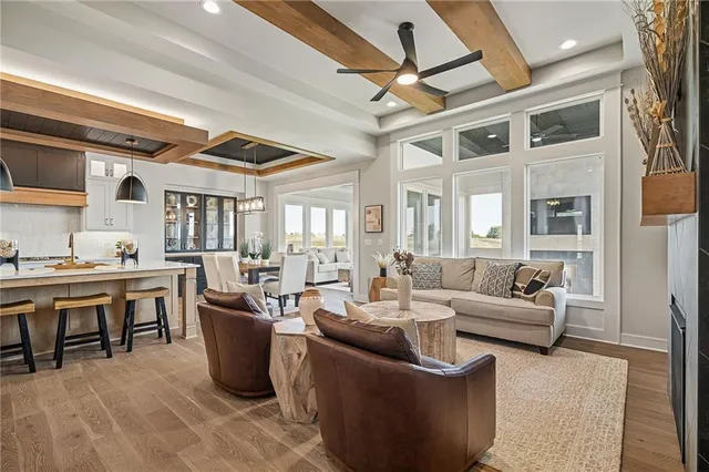 $878,390 | 11221 South Sunray Drive, Olathe, KS 66061