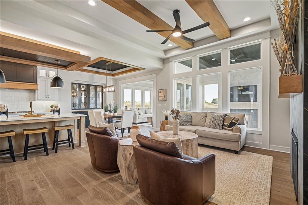 11221 South Sunray Drive Olathe, KS 66061 - Photo 12 of 57