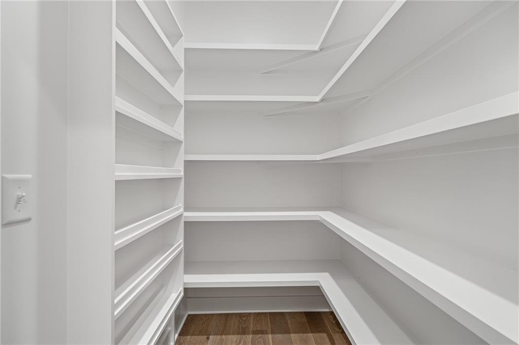 11221 South Sunray Drive Olathe, KS 66061 - Photo 19 of 57