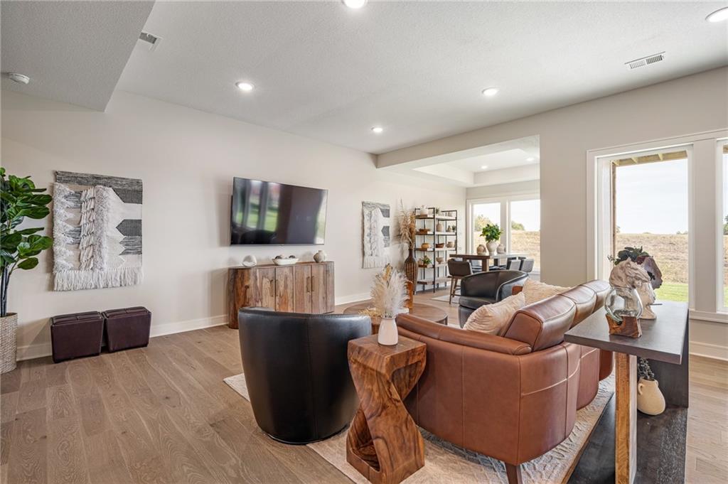 11221 South Sunray Drive Olathe, KS 66061 - Photo 41 of 57