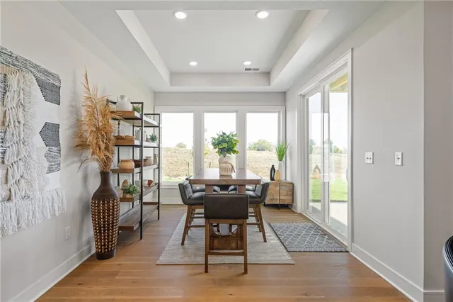 $878,390 | 11221 South Sunray Drive, Olathe, KS 66061