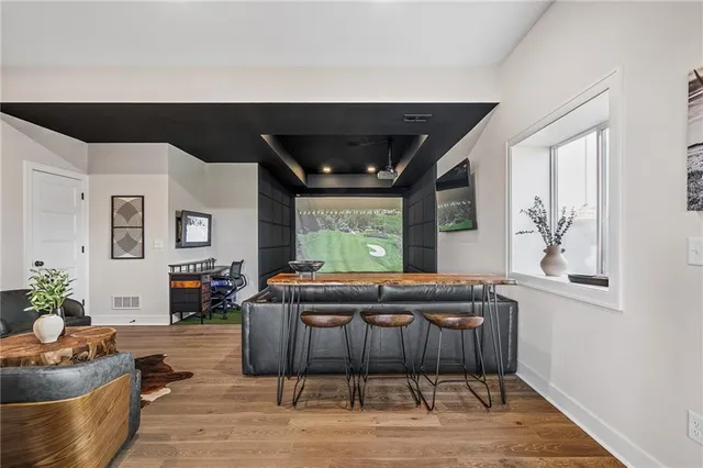 $878,390 | 11221 South Sunray Drive, Olathe, KS 66061