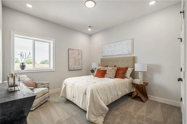 $878,390 | 11221 South Sunray Drive, Olathe, KS 66061