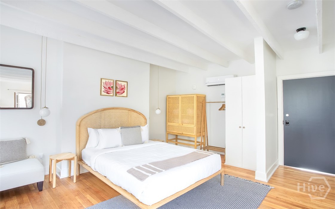 1 East Gordon Street, Unit 5 Savannah, GA 31401 - Photo 11 of 27