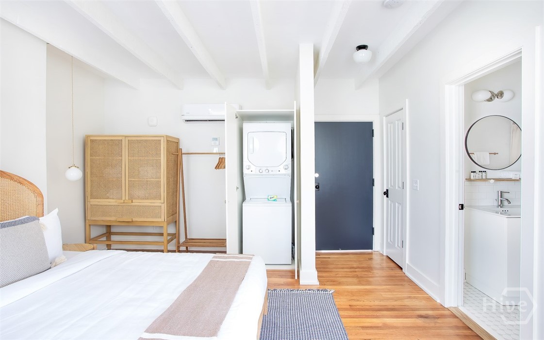 1 East Gordon Street, Unit 5 Savannah, GA 31401 - Photo 15 of 27