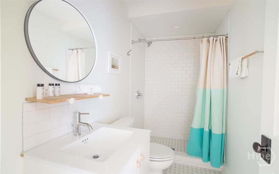 1 East Gordon Street, Unit 5 Savannah, GA 31401 - Photo 18 of 27