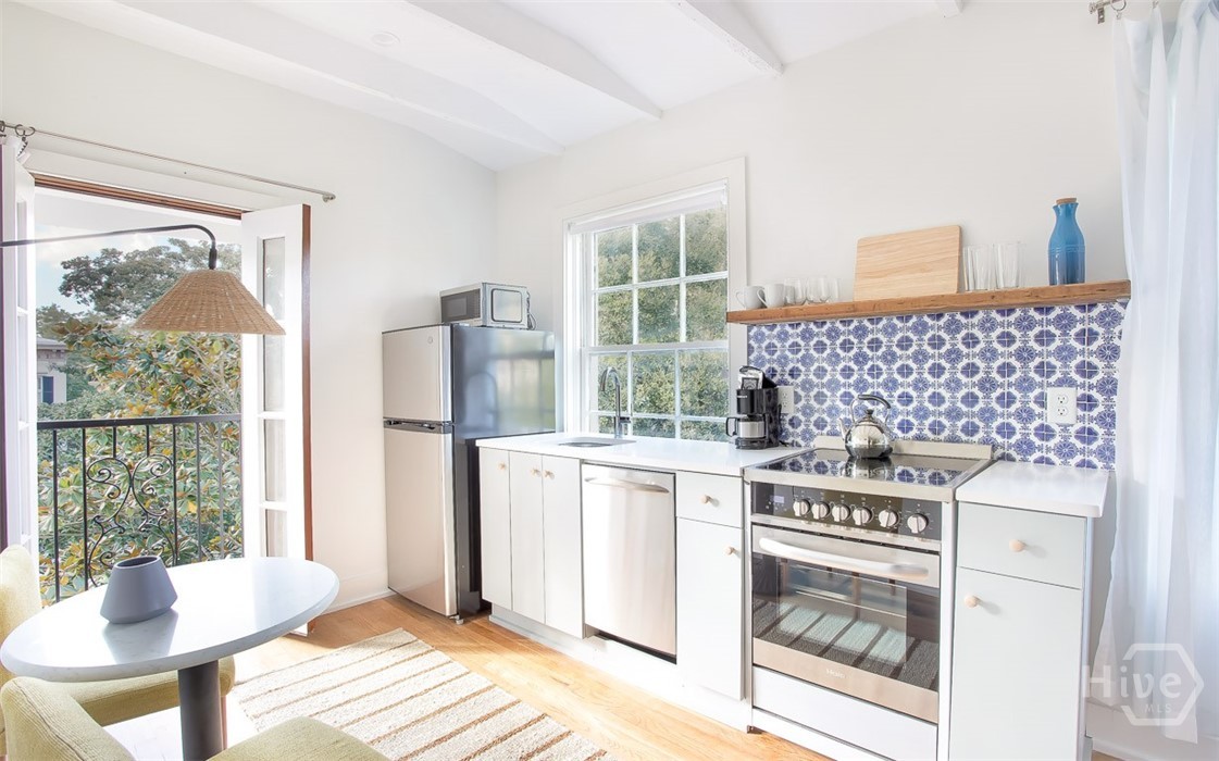 1 East Gordon Street, Unit 5 Savannah, GA 31401 - Photo 25 of 27