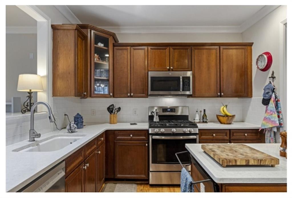 517 Parker Avenue Decatur, GA 30032 - Photo 7 of 30