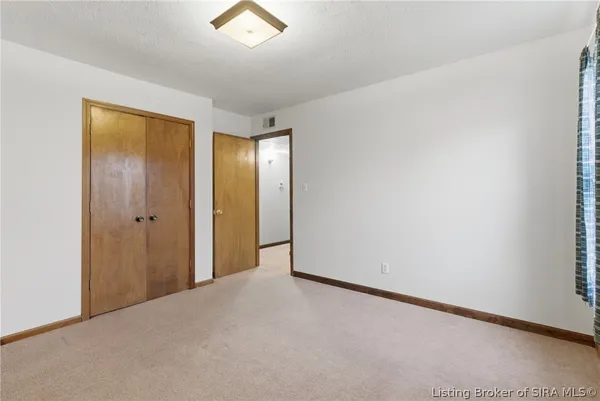 $212,900 | 339 Bohart Lane, Charlestown, IN 47111