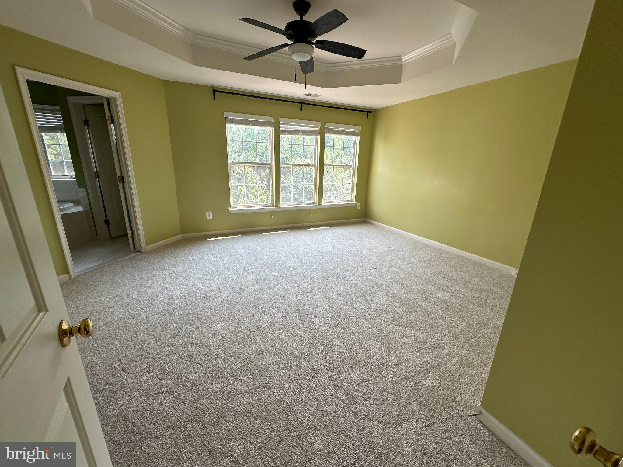 43395 Allisons Ridge Terrace Ashburn, VA 20148 - Photo 20 of 32 Spacious room with natural light.