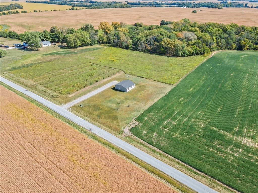 1462 North 3300 East Road Windsor, IL 61957 - Photo 1 of 38