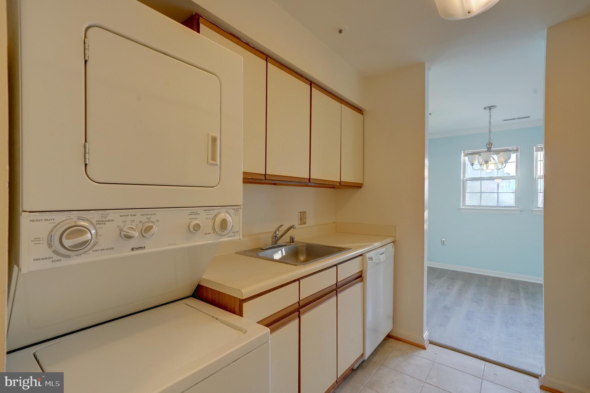 8384 Montgomery Run Road, Unit E Ellicott City, MD 21043 - Photo 14 of 32