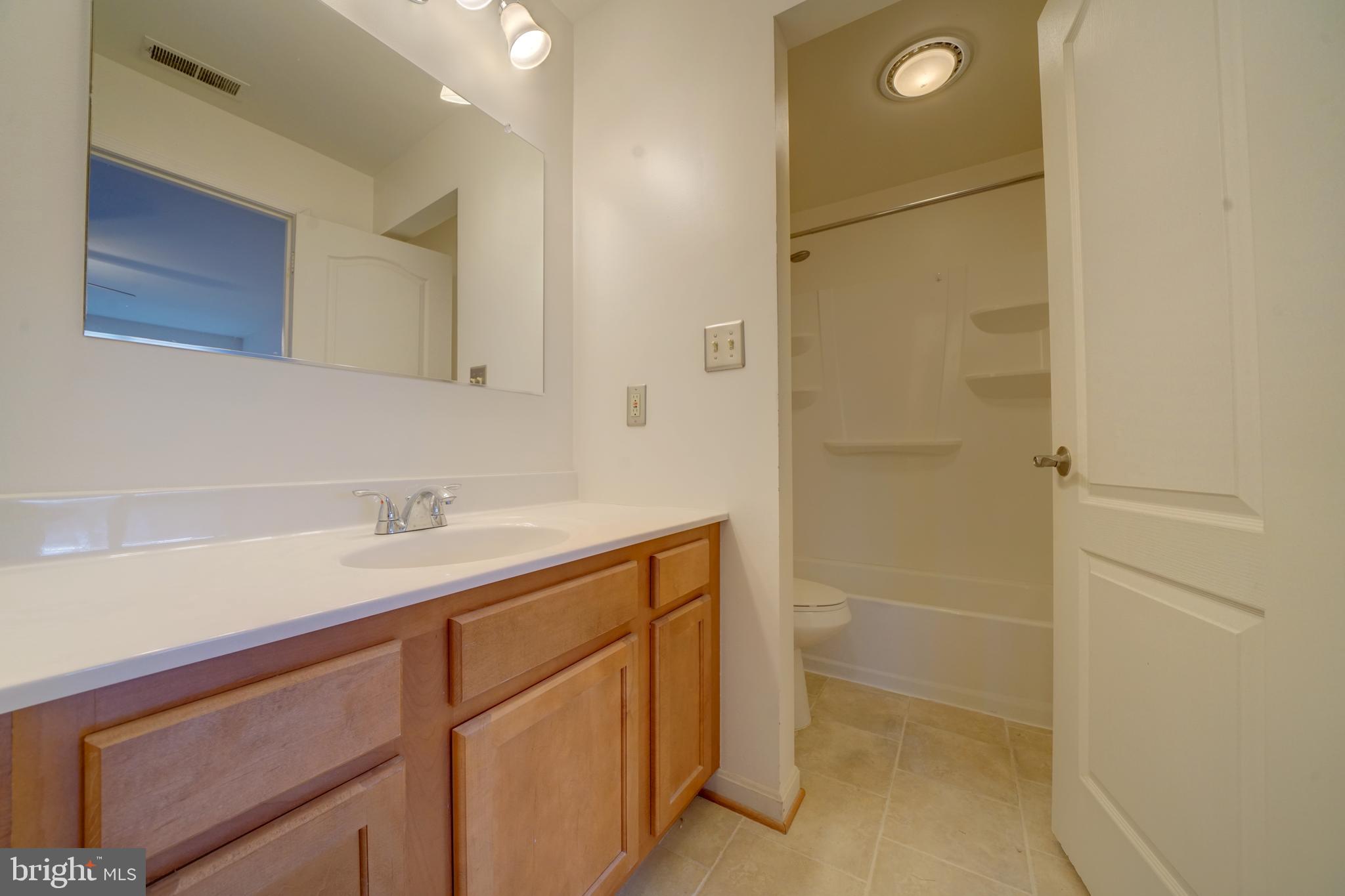 8384 Montgomery Run Road, Unit E Ellicott City, MD 21043 - Photo 23 of 32