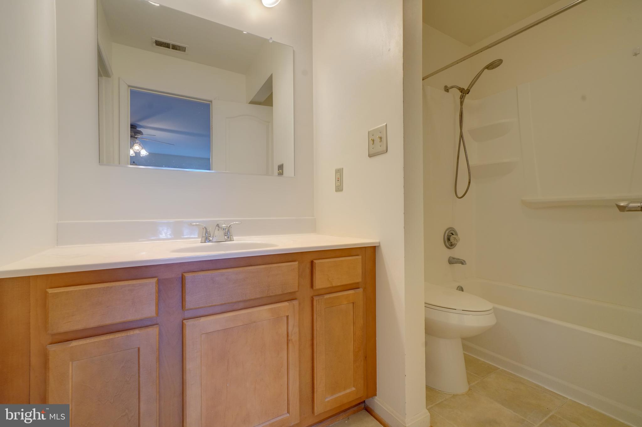 8384 Montgomery Run Road, Unit E Ellicott City, MD 21043 - Photo 24 of 32