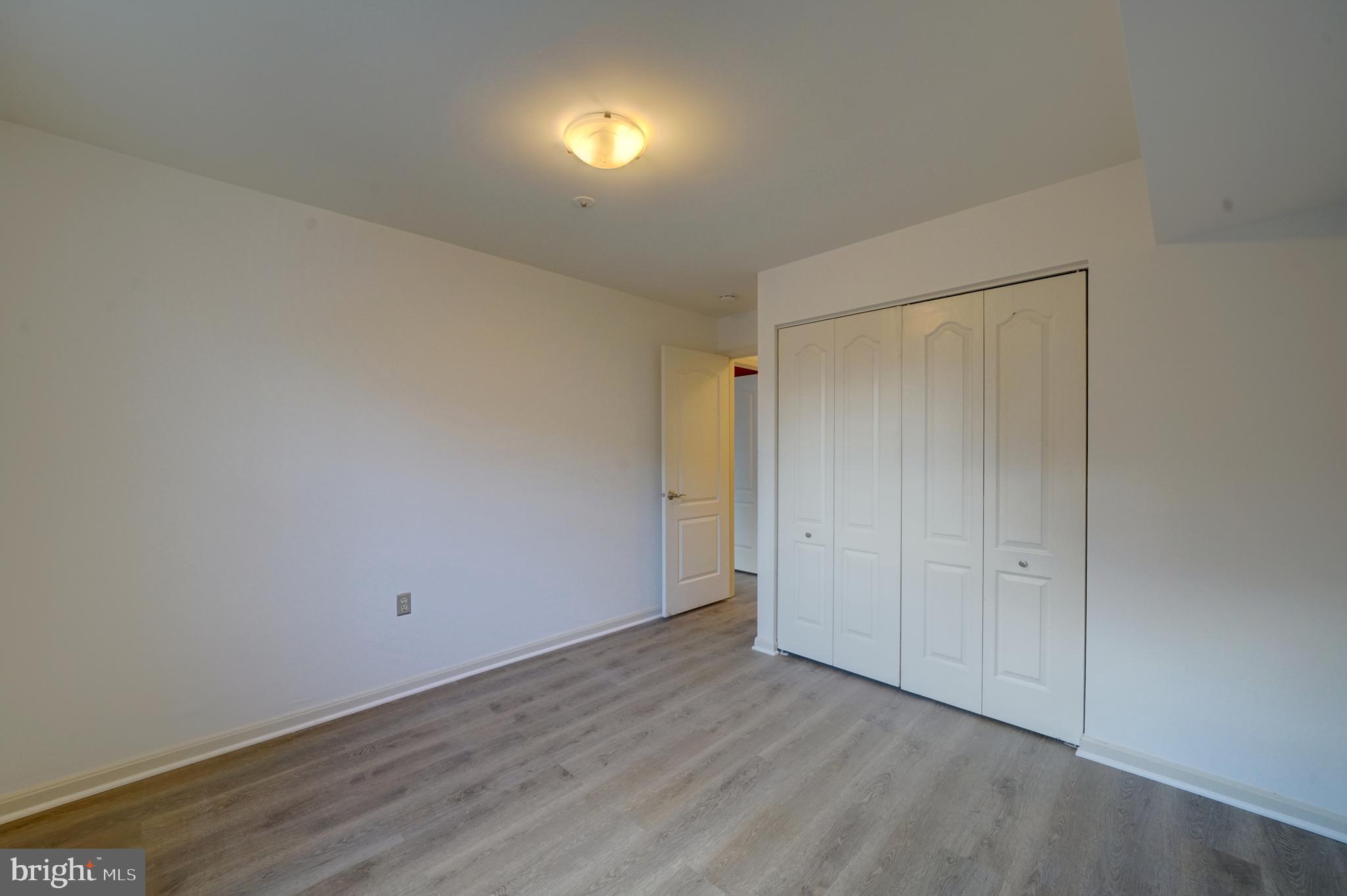 8384 Montgomery Run Road, Unit E Ellicott City, MD 21043 - Photo 28 of 32