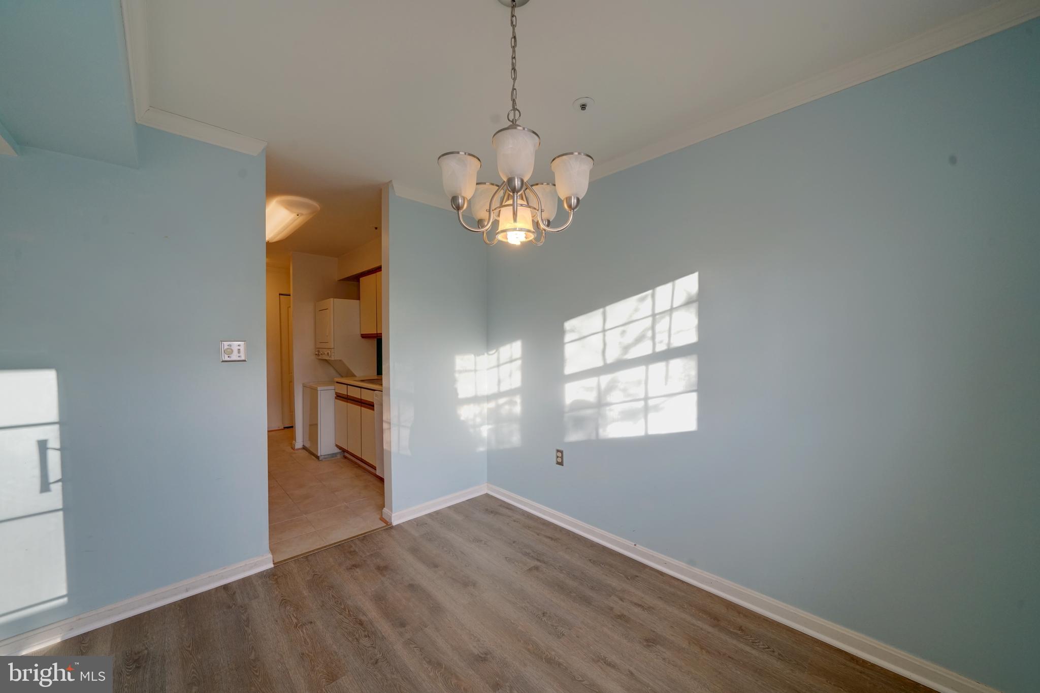 8384 Montgomery Run Road, Unit E Ellicott City, MD 21043 - Photo 7 of 32