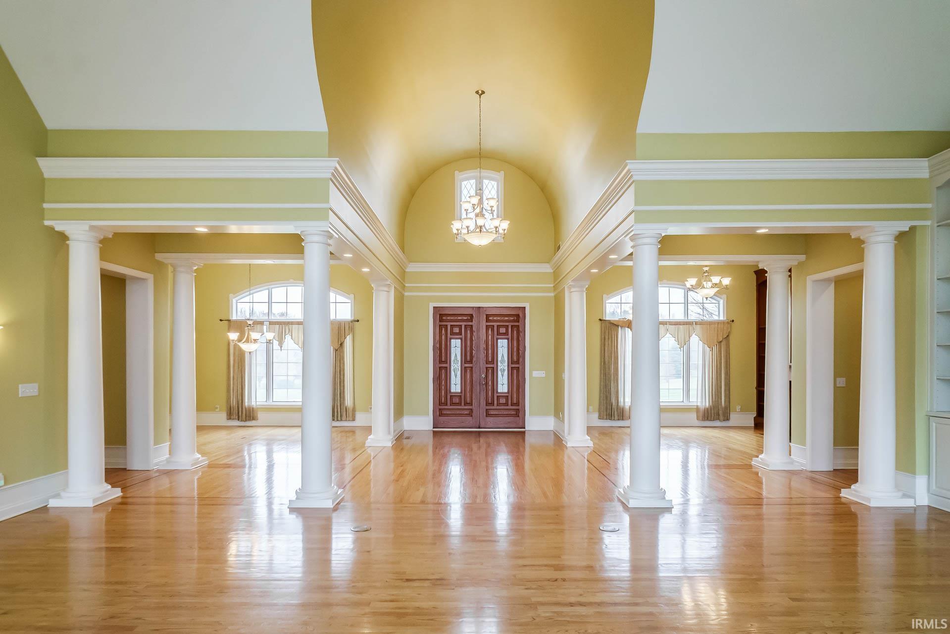 19190 Roosevelt Road South Bend, IN 46614 - Photo 7 of 36