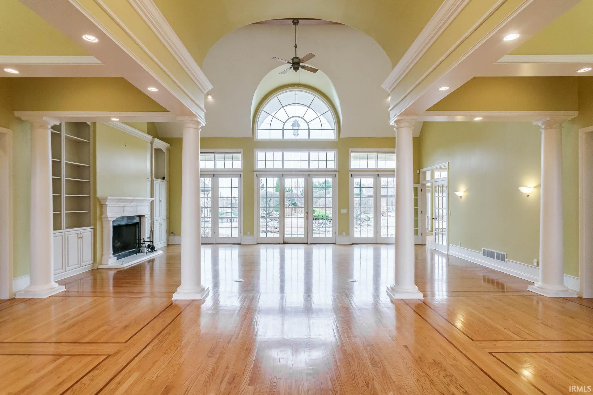 19190 Roosevelt Road South Bend, IN 46614 - Photo 8 of 36