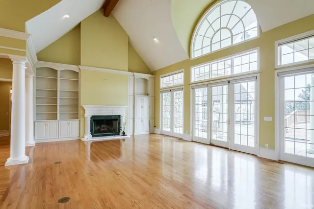 $2,200,000 | 19190 Roosevelt Road, South Bend, IN 46614