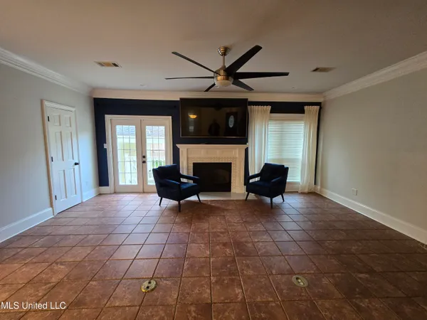 $2,700 | 408 Caribe Place North, Gulfport, MS 39507