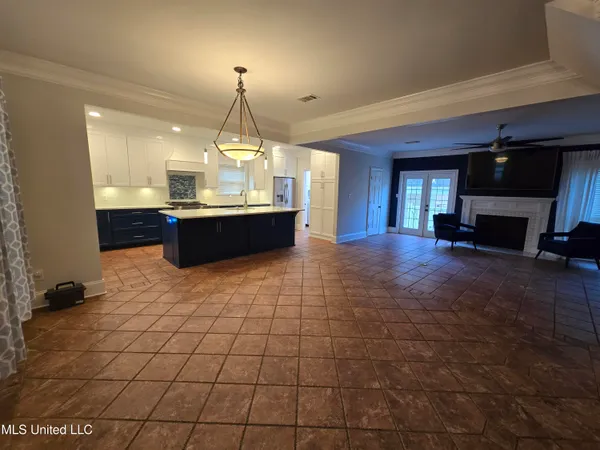$2,700 | 408 Caribe Place North, Gulfport, MS 39507
