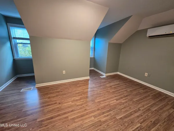 $2,700 | 408 Caribe Place North, Gulfport, MS 39507