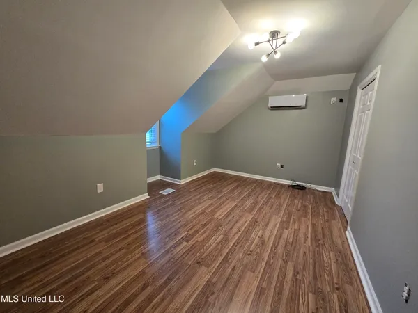 $2,700 | 408 Caribe Place North, Gulfport, MS 39507