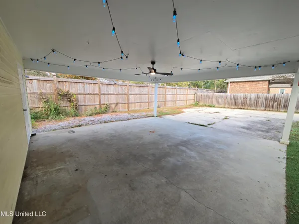 $2,700 | 408 Caribe Place North, Gulfport, MS 39507