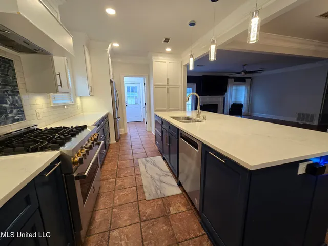 $3,000 | 408 Caribe Place North, Gulfport, MS 39507