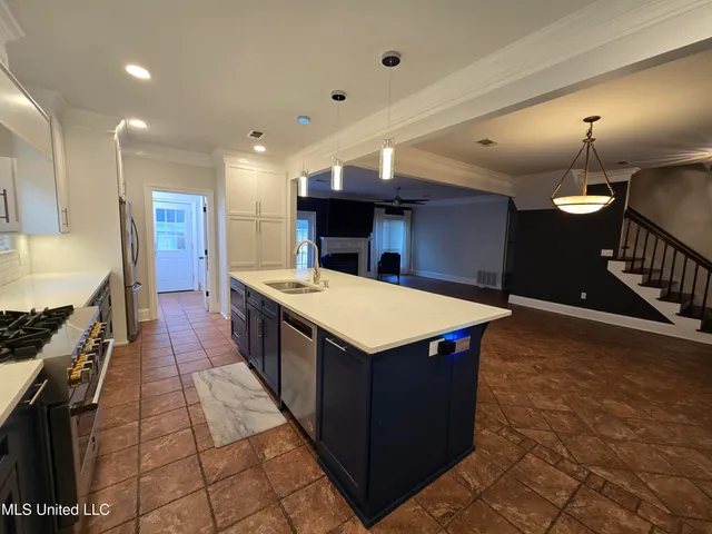 $3,000 | 408 Caribe Place North, Gulfport, MS 39507