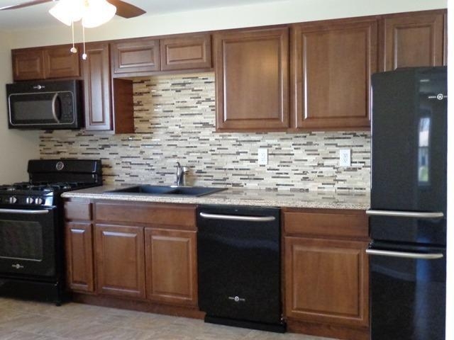 731 North Indiana Street Griffith, IN 46319 - Photo 4 of 10 640x480